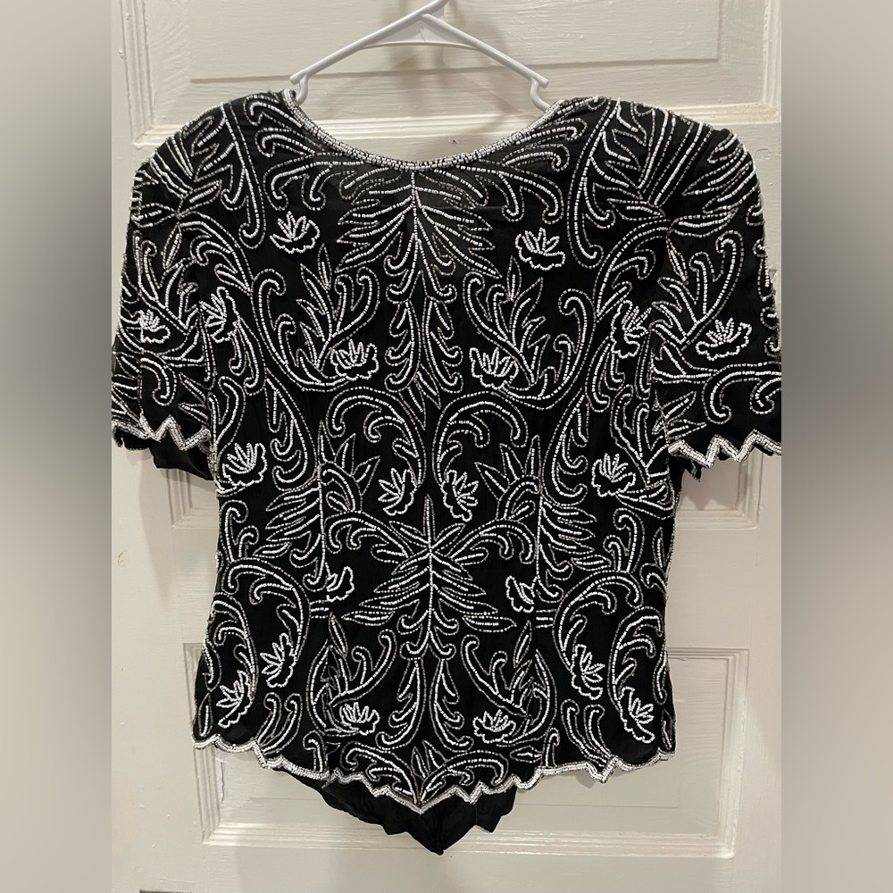 Vintagee 80’s beaded top, size large